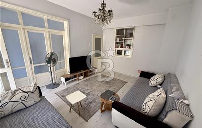 Karşıyaka Merkezi Konumda Ferah Satılık 3+1 Daire