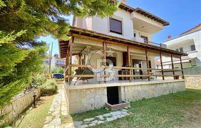 MUSELAND- ZEYTİNALANINDA DENİZ MANZARALI HARİKA LOKASYONDA VİLLA