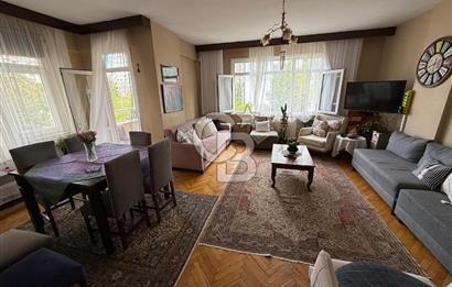 KADIKÖY KOZYATAĞI ŞENESENEVLER 3+1 SATILIK DAİRE