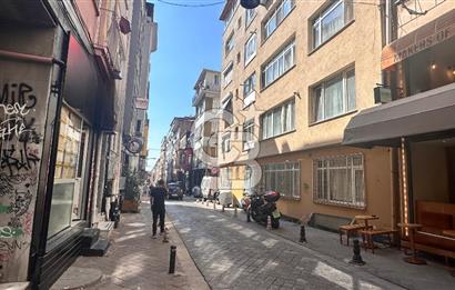 KADIKÖY MODA'DA MÜKEMMEL KONUMDA 340m2 KULLANIMLI SATILIK DÜKKAN