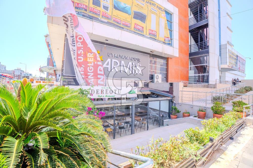  Çiğli Belediye Binası Altında Devren Kiralık Kafe... 