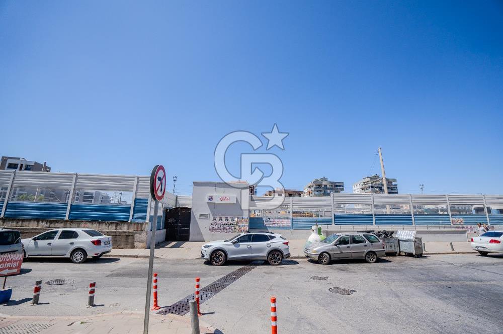  Çiğli Belediye Binası Altında Devren Kiralık Kafe... 