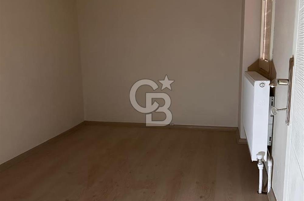 KARŞIYAKA ÇARŞIDA 3+1 SATILIK DAİRE