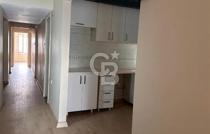 KARŞIYAKA ÇARŞIDA 3+1 SATILIK DAİRE