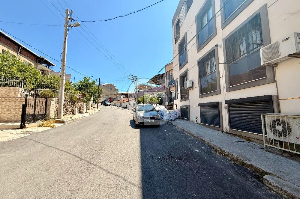 BORNOVA KIZILAY MAH. GENİŞ TERASLI DOĞALGAZLI SATILIK 2+1