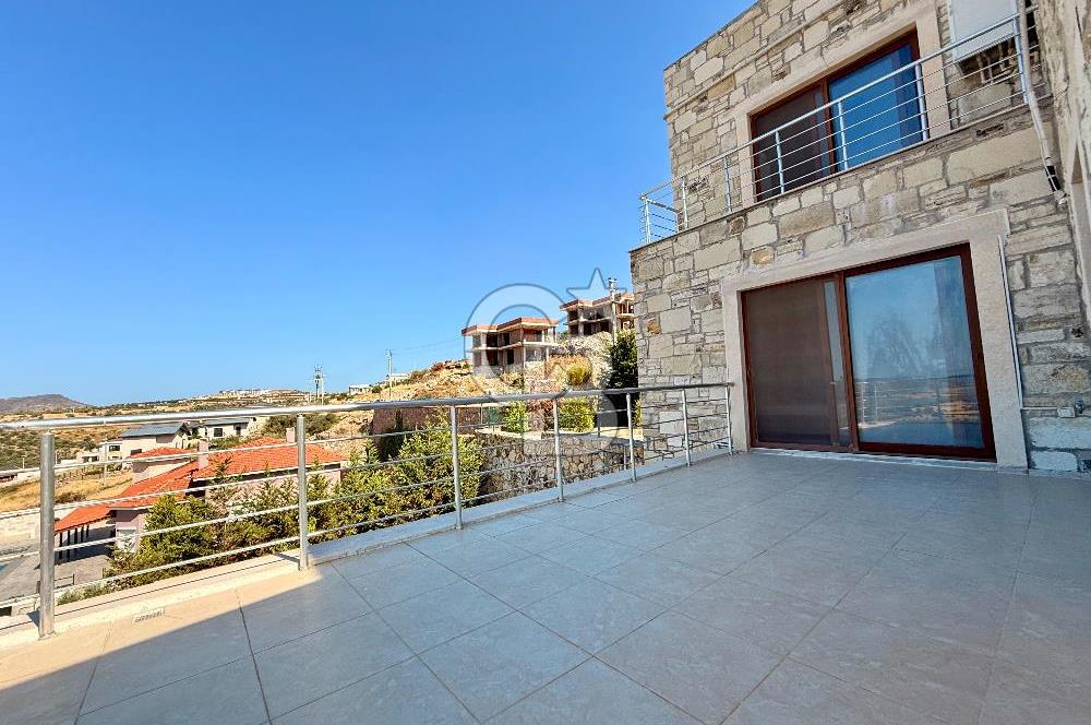 FOÇAKÖY'DE 1530m2 ARSA İÇERİSİNDE SATILIK MÜSTAKİL EV 