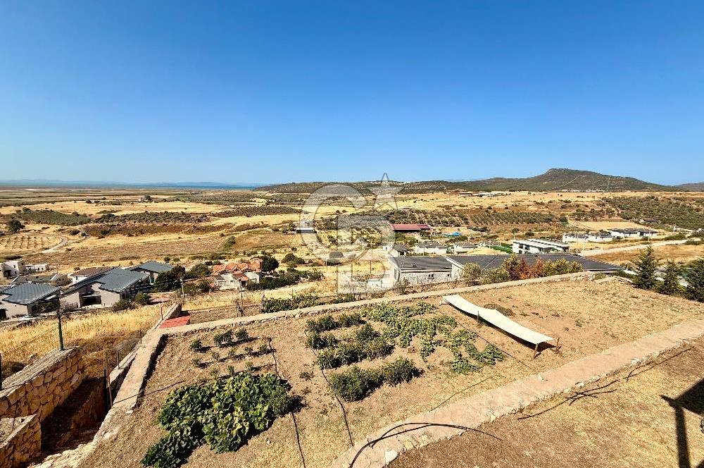 FOÇAKÖY'DE 1530m2 ARSA İÇERİSİNDE SATILIK MÜSTAKİL EV 