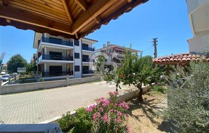 PLAJA YÜRÜME MESAFESİNDE ALTINOLUK NARLI'DA 2+1 EŞYALI DAİRE!