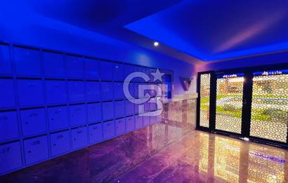 Çiğli Uğur Mumcu Cadde Life Havuzlu Site İçi Kiralık 1+1 Daire