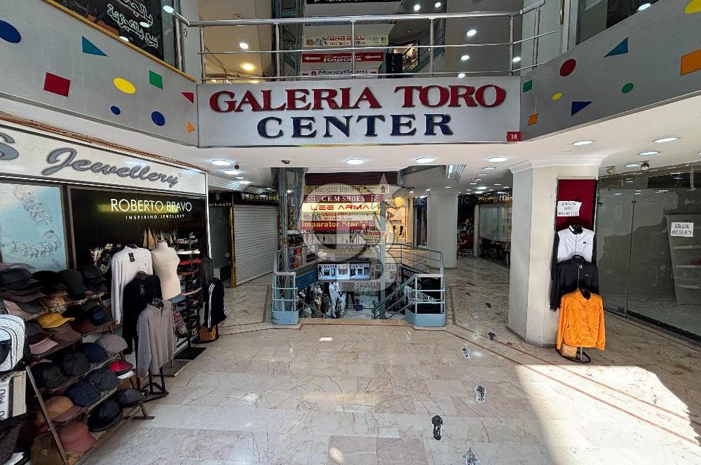 FATİH KOSKA CADDESİNDE MERKEZİ KONUMDA SATILIK DÜKKAN MAĞAZA