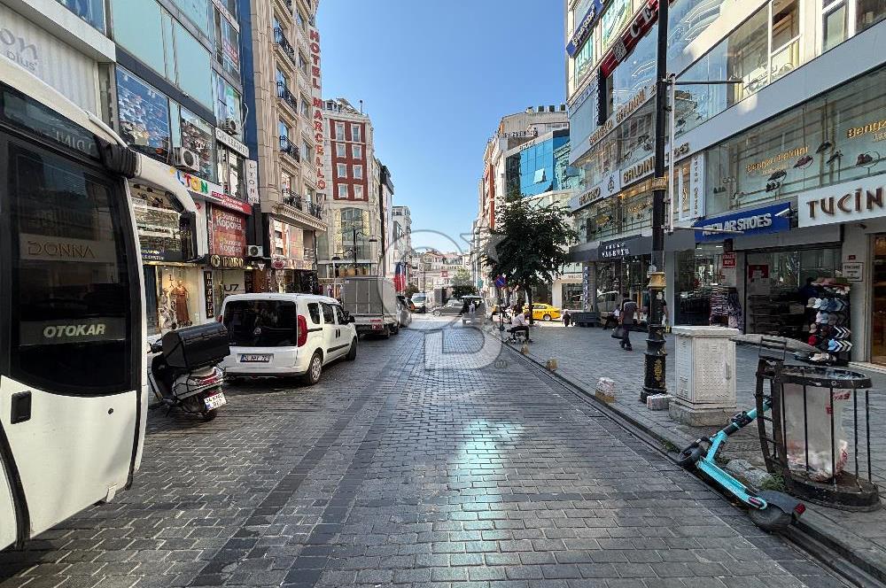 FATİH KOSKA CADDESİNDE MERKEZİ KONUMDA SATILIK DÜKKAN MAĞAZA