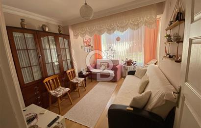 ÇANDARLI ÇARŞIDA DENİZE 500mt MESAFEDE KULLANIŞLI 2+1 DAİRE