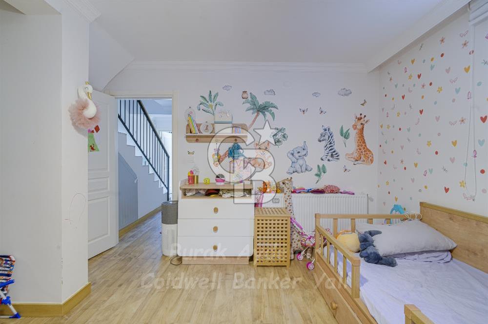 Güzelbahçe Bahçeşehir Koleji Yanı Satılık Bahçeli Dubleks Daire