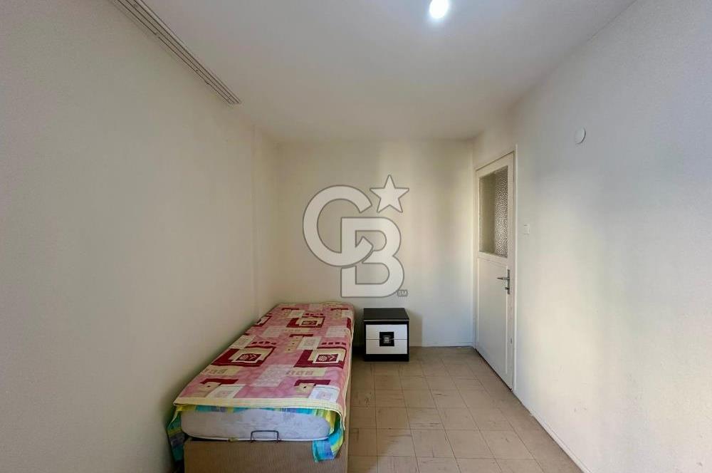 GÜZELBAHÇE'DE DENİZE YAKIN DONATIM SİTESİ'NDE SATILIK 2+1 DAİRE!