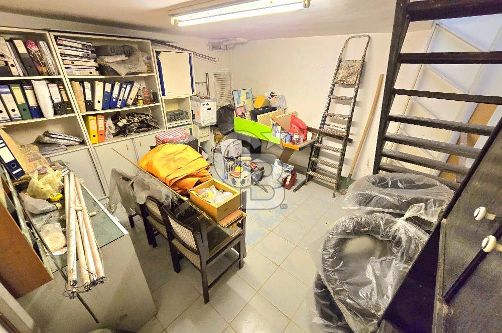 AYRANCI PAZARI YANI **BOŞ** SATILIK 60+20M GARAJLI İŞYERİ DÜKKAN