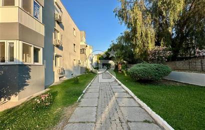 GÜZELBAHÇE'DE DENİZE YAKIN DONATIM SİTESİ'NDE SATILIK 2+1 DAİRE!