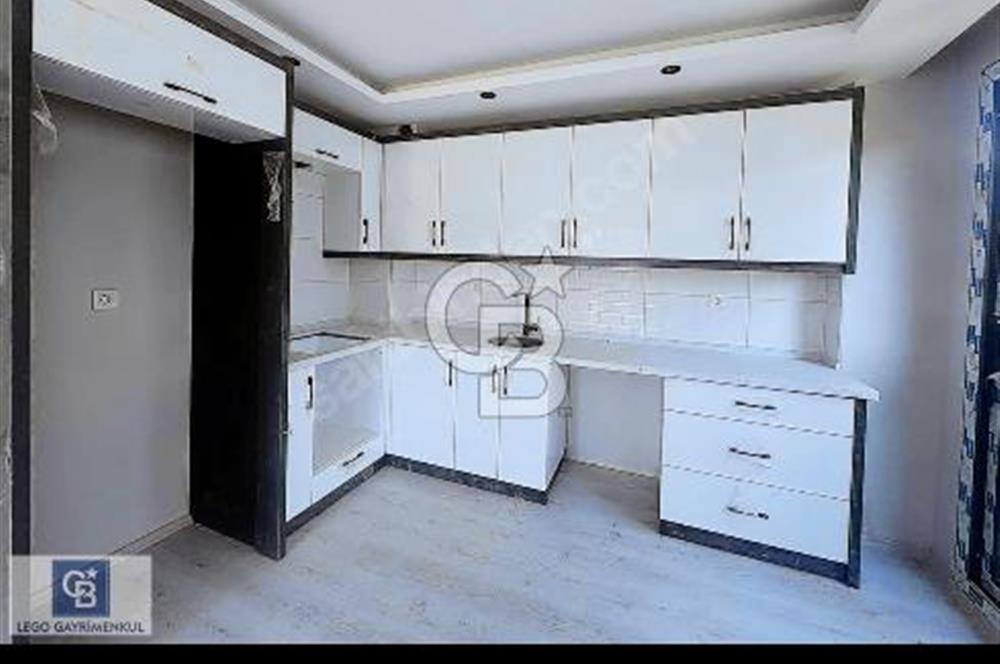 BORNOVA ATATÜRK MAH. 2+1 SIFIR GENİŞ BALKONLU DAİRE