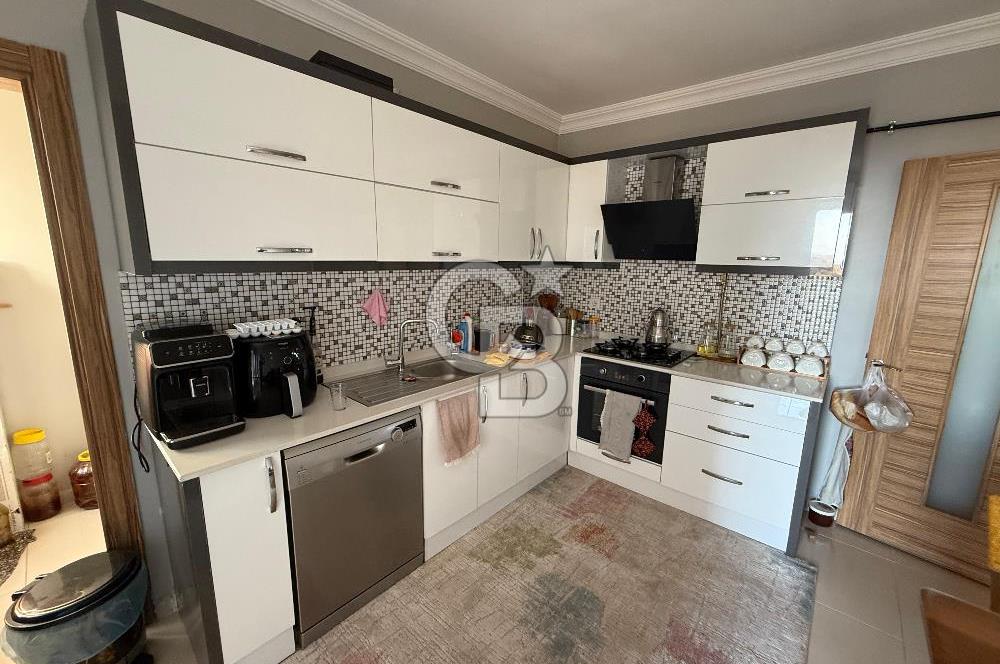 MENEMEN GAZİ MAH. HAVUZLU SİTE İÇERİSİNDE SATILIK 3+1 DAİRE