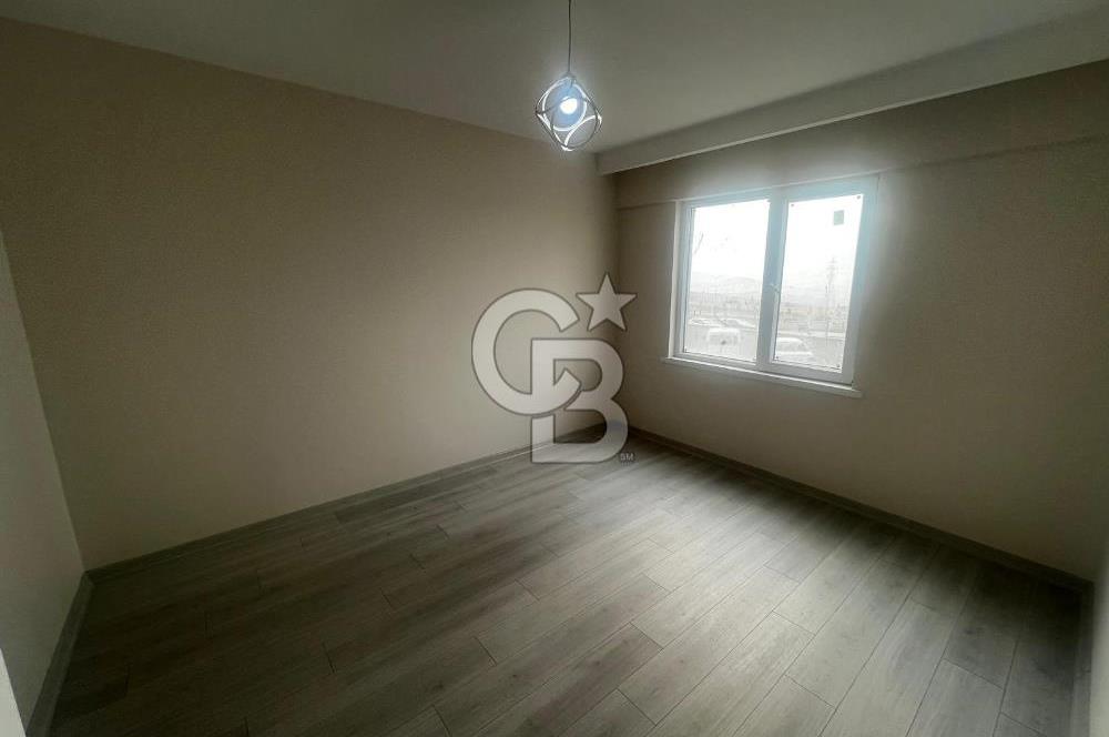 YAPRACIKTA ARA KATTA BÖLGENİN EN LÜKS SİTESİNDE 3+1 DAİRE 120 MT