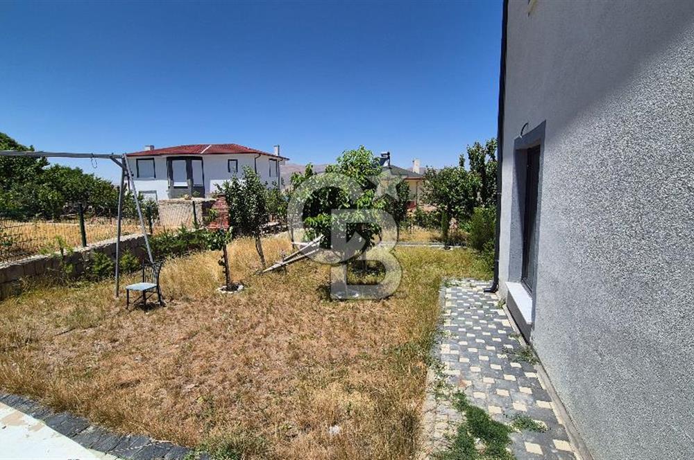 Yamula Barajı Manzaralı 5+2 Villa | Teraslı, Marinanın Dibinde