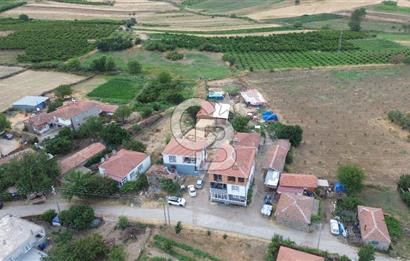 ÇANAKKALE LAPSEKİ ADATEPE KÖYÜNDE İMARA YAKIN SATILIK TARLA