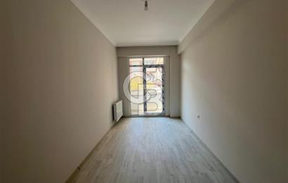 CB TOWER İZMİT KURUÇEŞME'DE SIFIR ARA KAT 2+1 SATILIK DAİRE