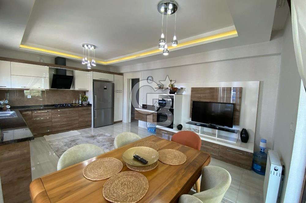 BÖLGENİN EN PRESTİJLİ SİTESİNDE ULTRA LÜKS 4+1 EŞYALI NET 220 MT