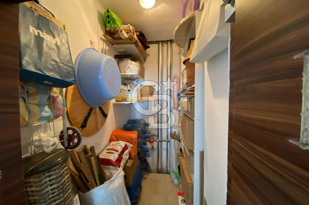 BÖLGENİN EN PRESTİJLİ SİTESİNDE ULTRA LÜKS 4+1 EŞYALI NET 220 MT