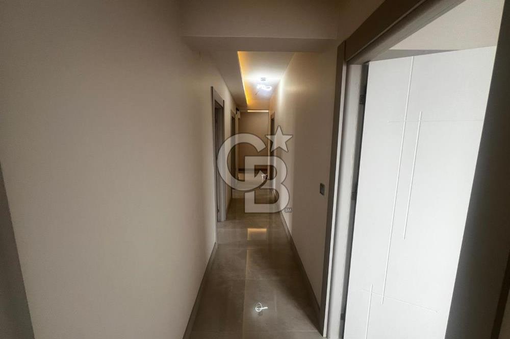YAPRACIKTA ARA KATTA BÖLGENİN EN LÜKS SİTESİNDE 3+1 DAİRE 120 MT