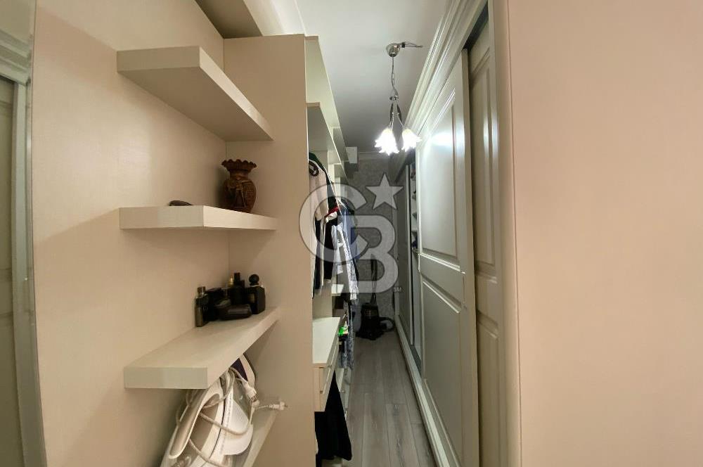BÖLGENİN EN PRESTİJLİ SİTESİNDE ULTRA LÜKS 4+1 EŞYALI NET 220 MT