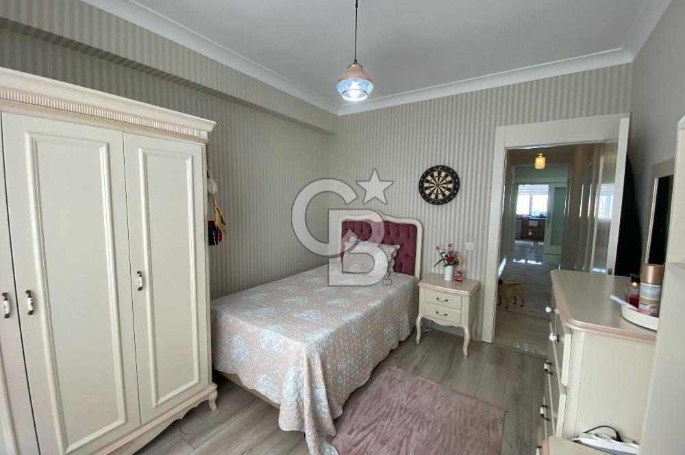 BÖLGENİN EN PRESTİJLİ SİTESİNDE ULTRA LÜKS 4+1 EŞYALI NET 220 MT