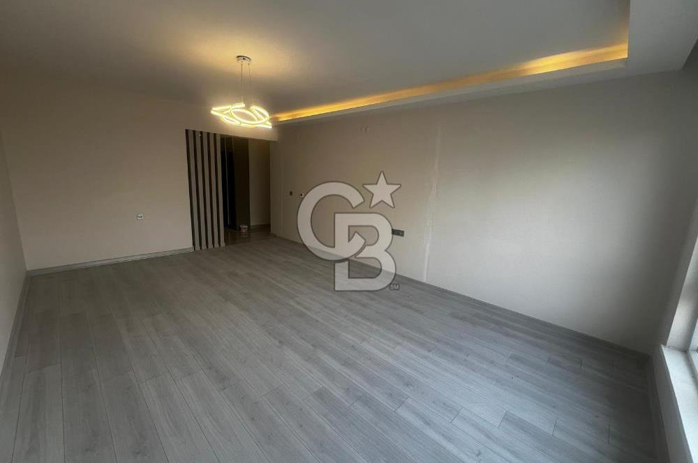 YAPRACIKTA ARA KATTA BÖLGENİN EN LÜKS SİTESİNDE 3+1 DAİRE 120 MT
