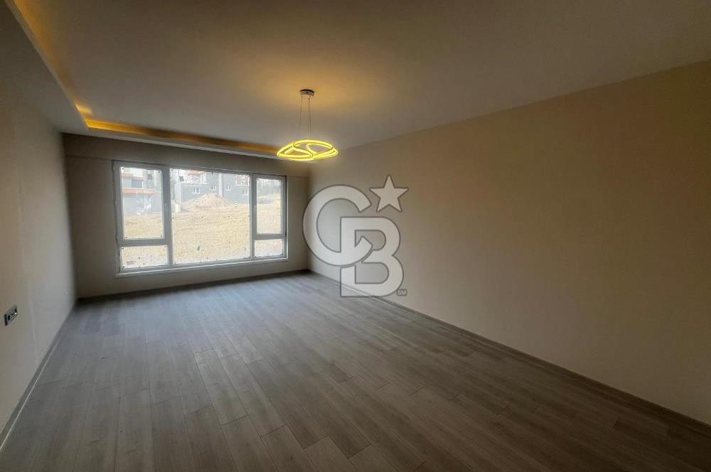 YAPRACIKTA ARA KATTA BÖLGENİN EN LÜKS SİTESİNDE 3+1 DAİRE 120 MT