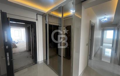 YAPRACIKTA ARA KATTA BÖLGENİN EN LÜKS SİTESİNDE 3+1 DAİRE 120 MT