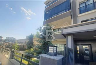 İNCEK'TE, MERKEZİ LOKASYONDA, GENİŞ, ULTRA LÜKS, 1+1 DAİRE