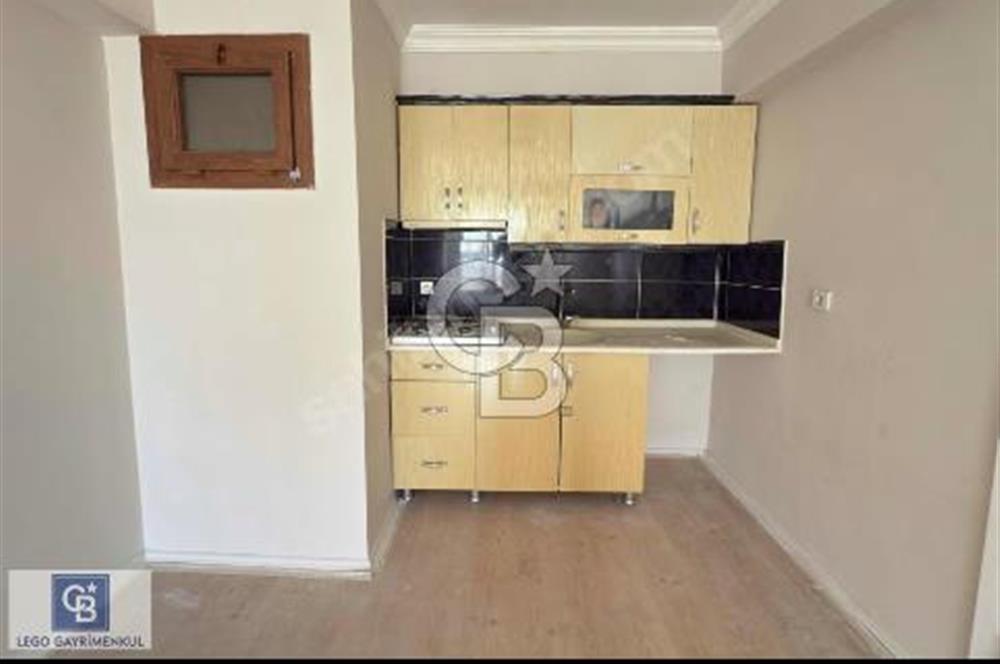Aliağa Şakran Ana Cadde Üzeri Satılık 1+1 Daire