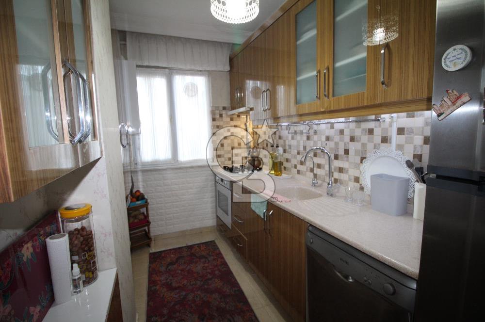Ümraniye Esenşehir Genç Binada 3+1 Teraslı Dubleks Daire
