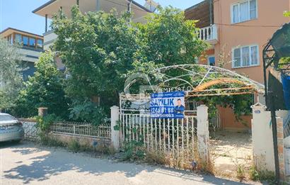 Seferihisar Doğanbey de 3 katlı satılık yazlık 