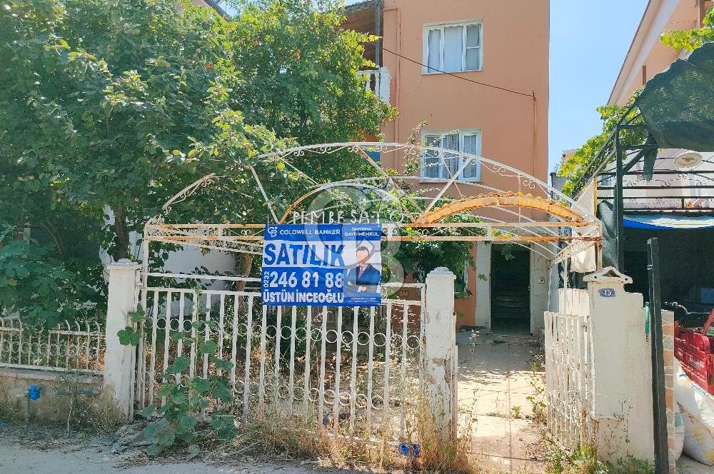 Seferihisar Doğanbey de 3 katlı satılık yazlık 
