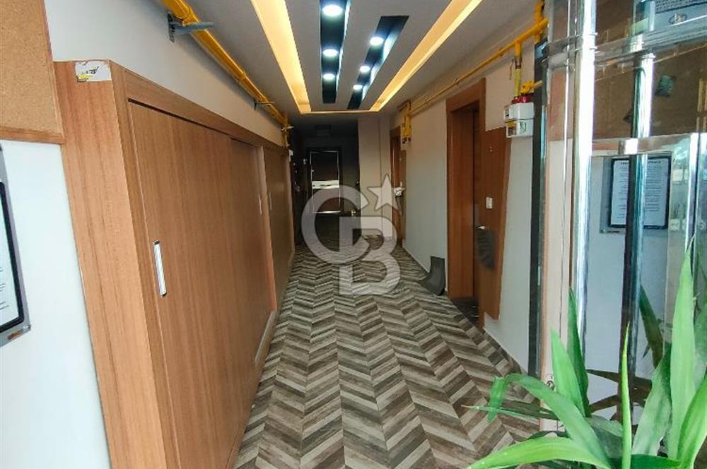 Eşrefpaşa Merkezde Satılık Asansörlü Ev 