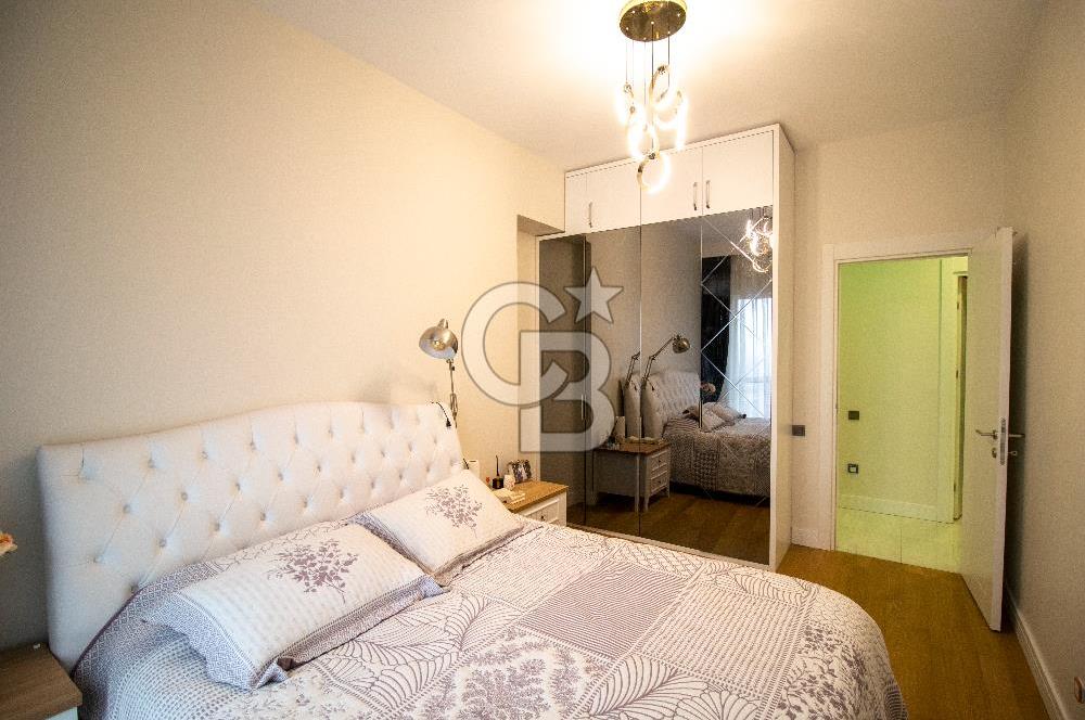 ACİL SATILIK SİNPAŞ MARİNA'DA ÖZEL DEKORULU 3,5+1 DAİRE