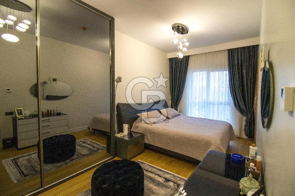 ACİL SATILIK SİNPAŞ MARİNA'DA ÖZEL DEKORULU 3,5+1 DAİRE