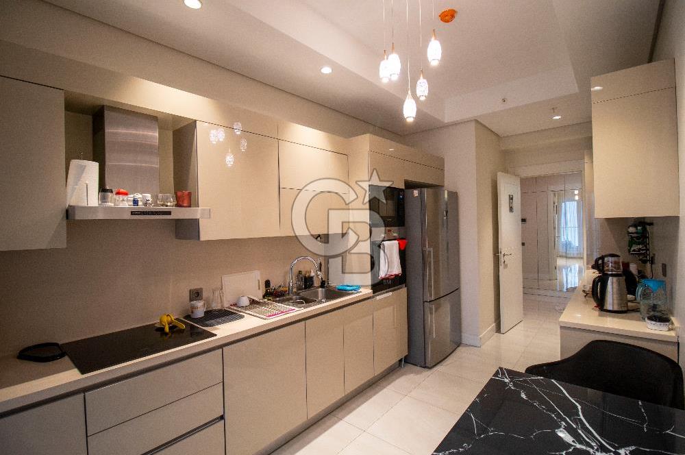 ACİL SATILIK SİNPAŞ MARİNA'DA ÖZEL DEKORULU 3,5+1 DAİRE