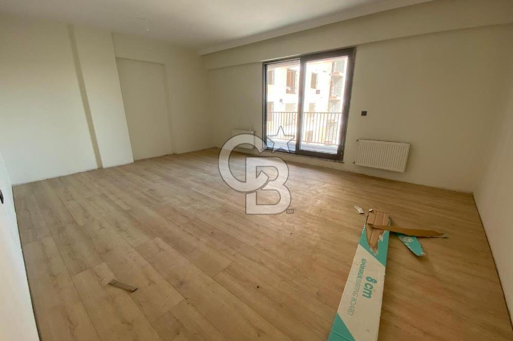 ÇANAKKALE ESENLERDE HAVUZLU SİTEDE LÜKS 3+1 SATILIK SIFIR DAİRE!