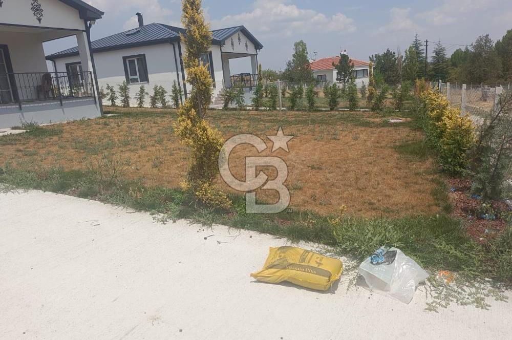 GÖLBAŞI HACIMURATLI SATILIK 500 M2 HOBİ BAHÇESİ İLE BETONARME EV