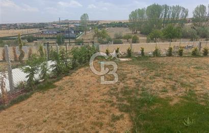 GÖLBAŞI HACIMURATLI SATILIK 500 M2 HOBİ BAHÇESİ İLE BETONARME EV
