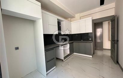 Kadınlar denizine çok yakın ultra lüx sitede açık-kapalı havuz,sauna-hamam olan akıllı ev.