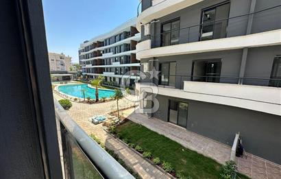 Kadınlar denizine çok yakın ultra lüx sitede açık-kapalı havuz,sauna-hamam olan akıllı ev.