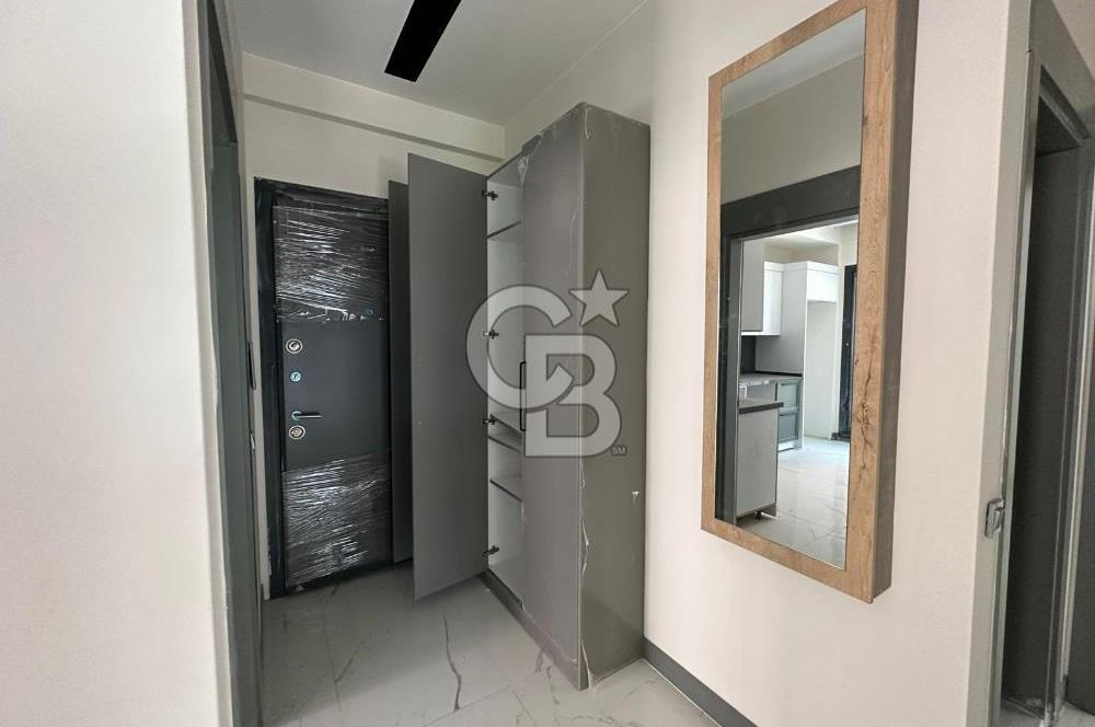 Kadınlar denizine çok yakın ultra lüx sitede açık-kapalı havuz,sauna-hamam olan akıllı ev.