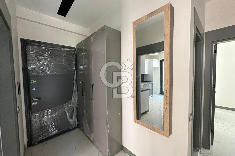 Kadınlar denizine çok yakın ultra lüx sitede açık-kapalı havuz,sauna-hamam olan akıllı ev.